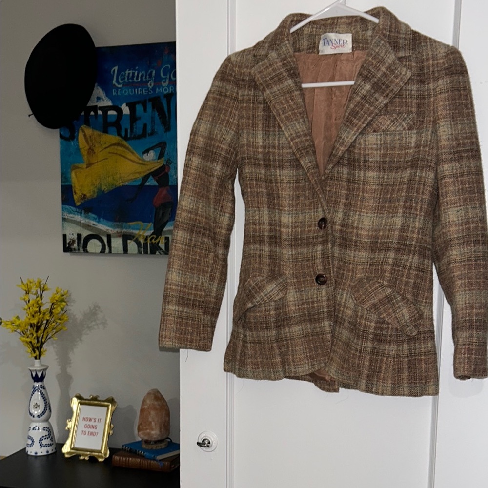 VINTAGE Women's Brown Plaid Jacket